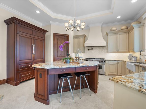 441 Royal Plaza Dr, Fort Lauderdale FL 33301