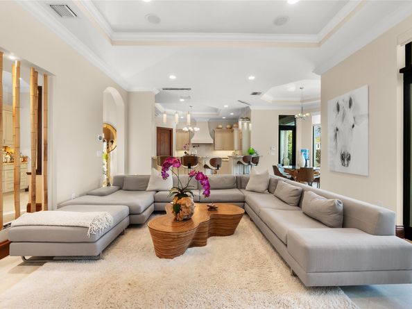 441 Royal Plaza Dr, Fort Lauderdale FL 33301