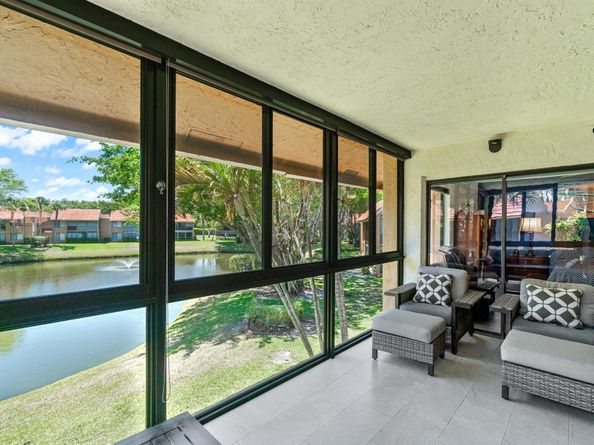 11255 Green Lake Drive 203, Boynton Beach FL 33437