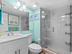 11255 Green Lake Drive 203, Boynton Beach FL 33437