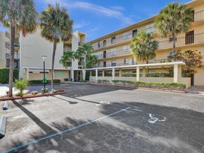 890 N Federal Highway 410, Lantana FL 33462
