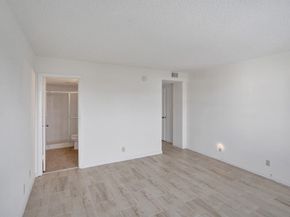 890 N Federal Highway 410, Lantana FL 33462