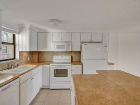 890 N Federal Highway 410, Lantana FL 33462