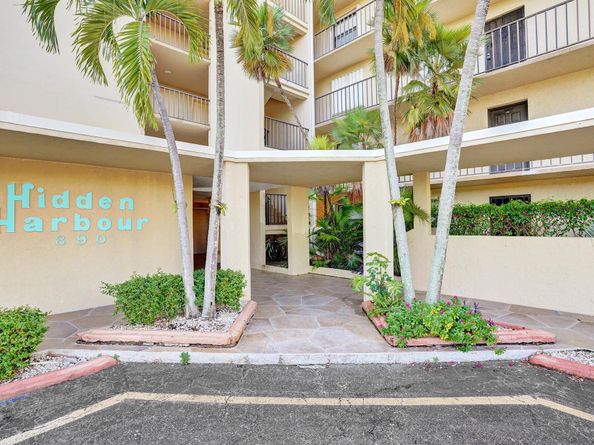 890 N Federal Highway 410, Lantana FL 33462
