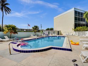 890 N Federal Highway 410, Lantana FL 33462
