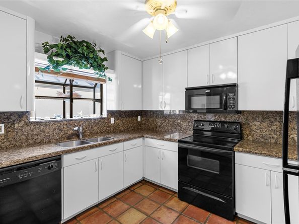 633 NE 19th Ave, Deerfield Beach FL 33441
