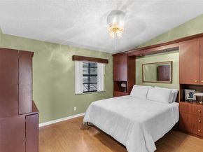633 NE 19th Ave, Deerfield Beach FL 33441