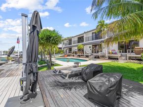 633 NE 19th Ave, Deerfield Beach FL 33441