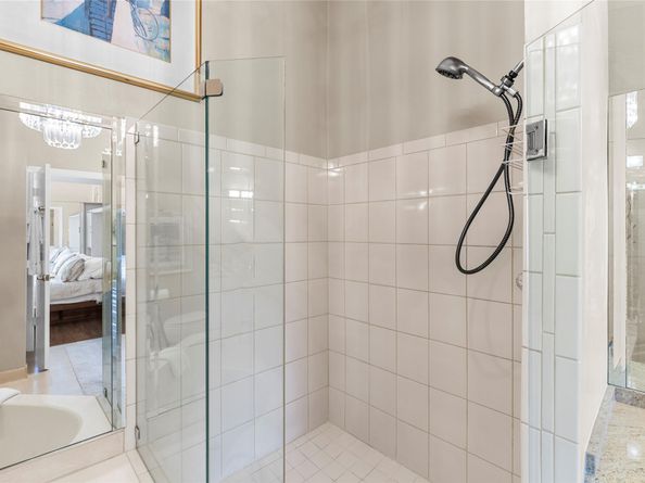 633 NE 19th Ave, Deerfield Beach FL 33441