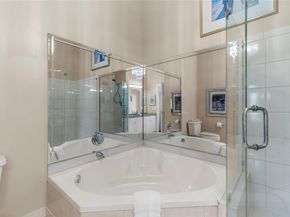 633 NE 19th Ave, Deerfield Beach FL 33441