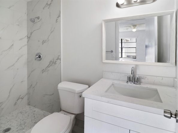 2590 Coral Springs Dr 90, Coral Springs FL 33065