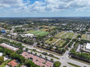 2590 Coral Springs Dr 90, Coral Springs FL 33065