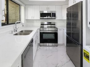 2590 Coral Springs Dr 90, Coral Springs FL 33065