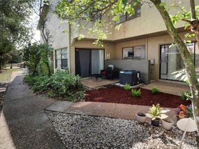 2590 Coral Springs Dr 90, Coral Springs FL 33065