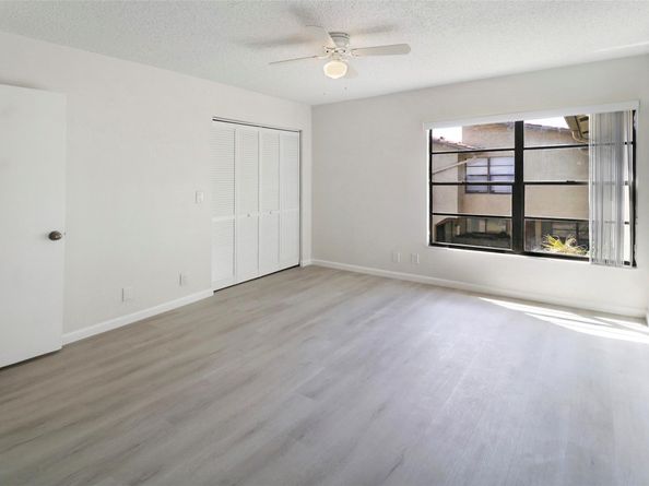 2590 Coral Springs Dr 90, Coral Springs FL 33065