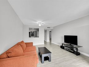777 S Federal Hwy E301, Pompano Beach FL 33062