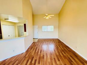 3449 NW 44th St 202, Lauderdale Lakes FL 33309