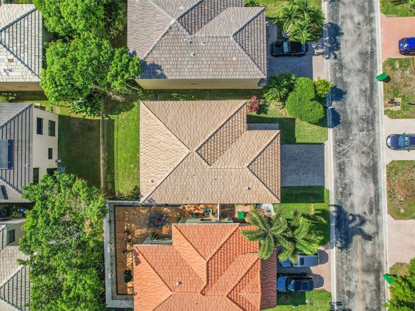 3432 NW 112th Ter, Coral Springs FL 33065