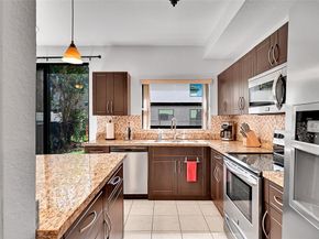 3432 NW 112th Ter, Coral Springs FL 33065