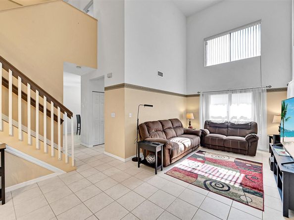 3432 NW 112th Ter, Coral Springs FL 33065