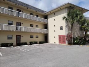 4451 NW 16th St 104K, Fort Lauderdale FL 33313
