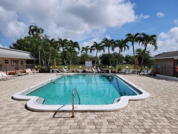 4451 NW 16th St 104K, Fort Lauderdale FL 33313