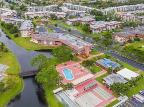 3001 NW 46th Ave 310, Lauderdale Lakes FL 33313