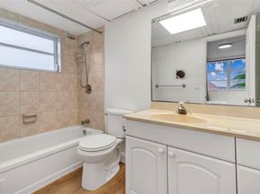 3001 NW 46th Ave 310, Lauderdale Lakes FL 33313