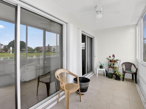 1036 Guildford B 1036, Boca Raton FL 33434