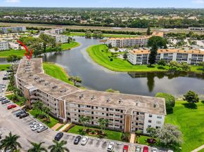1036 Guildford B 1036, Boca Raton FL 33434