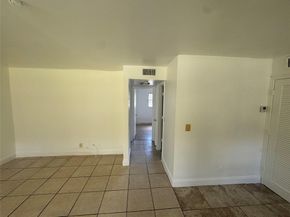 5150 NE 6th Ave 116, Oakland Park FL 33334