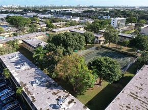5150 NE 6th Ave 116, Oakland Park FL 33334