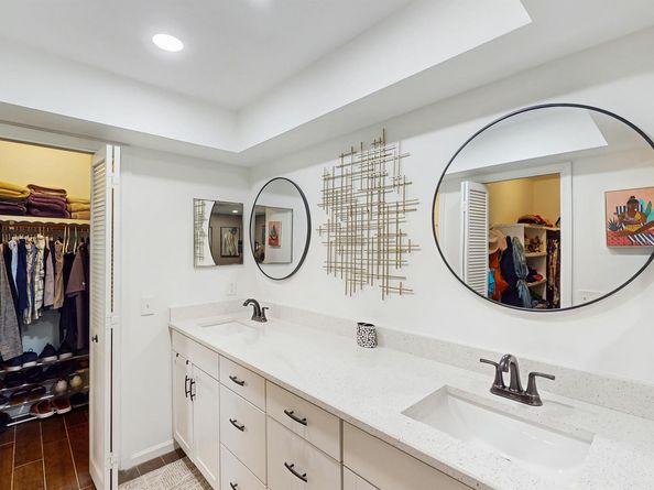 492 S Country Club Drive, Atlantis FL 33462