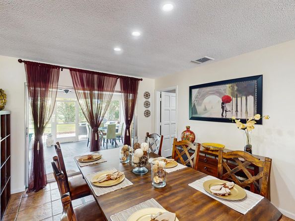 492 S Country Club Drive, Atlantis FL 33462