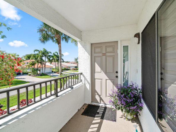 7533 Glendevon Lane 905, Delray Beach FL 33446