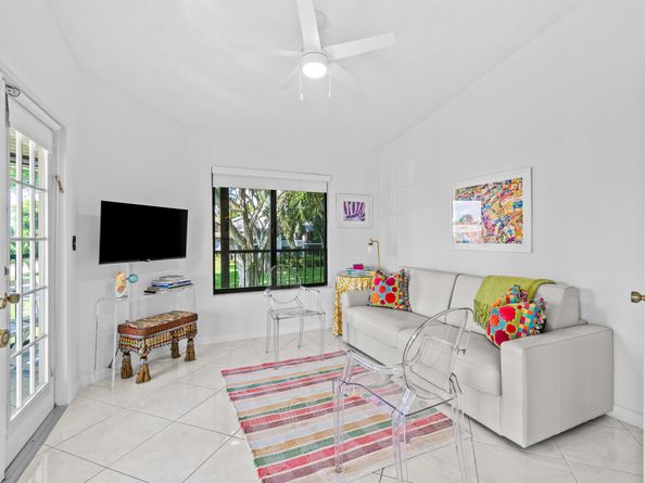 7533 Glendevon Lane 905, Delray Beach FL 33446