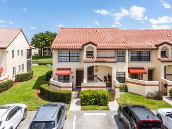 801 Freedom Ct