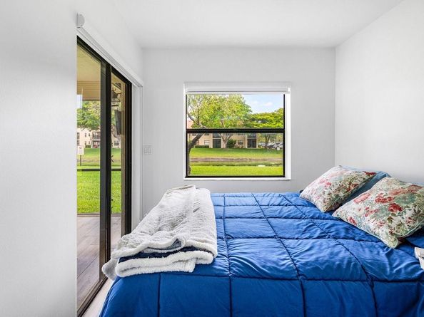 801 Freedom Ct 801, Deerfield Beach FL 33442
