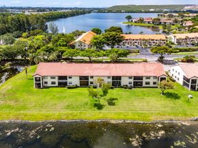 801 Freedom Ct 801, Deerfield Beach FL 33442
