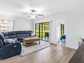 801 Freedom Ct 801, Deerfield Beach FL 33442
