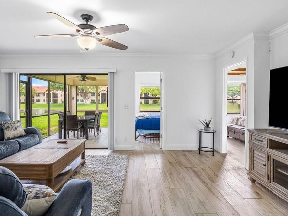 801 Freedom Ct 801, Deerfield Beach FL 33442