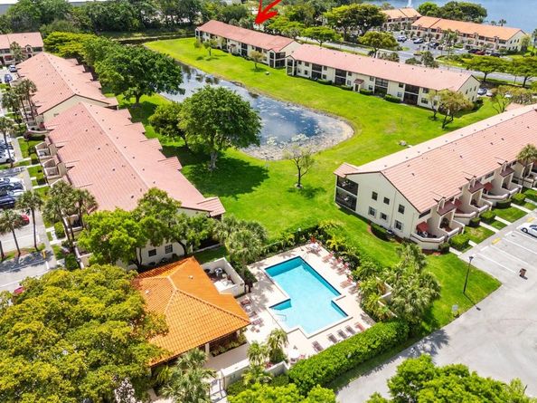 801 Freedom Ct 801, Deerfield Beach FL 33442