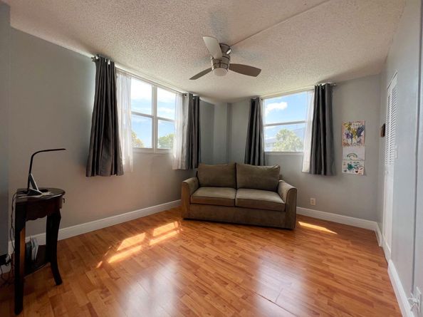 113 Royal Park Dr 3A, Oakland Park FL 33309