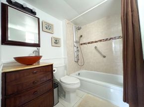 113 Royal Park Dr 3A, Oakland Park FL 33309