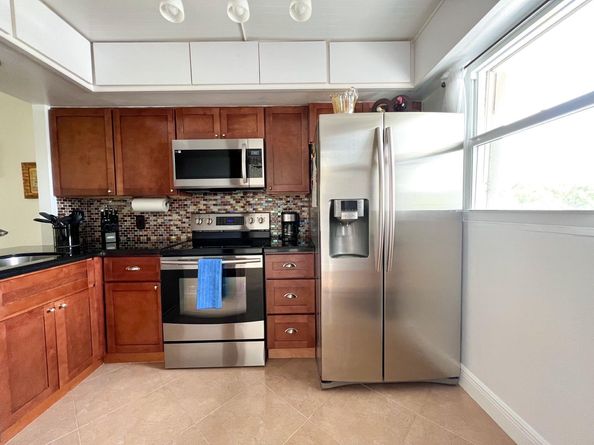 113 Royal Park Dr 3A, Oakland Park FL 33309