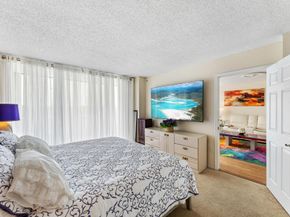 5600 N Flagler 402 Drive 402, West Palm Beach FL 33407
