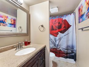 5600 N Flagler 402 Drive 402, West Palm Beach FL 33407