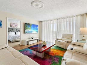5600 N Flagler 402 Drive 402, West Palm Beach FL 33407