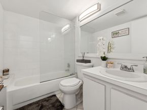 608 Sea Pine Way D2, Greenacres FL 33415