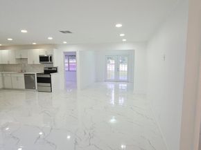 7112 Pine Manor Drive, Lake Worth FL 33467